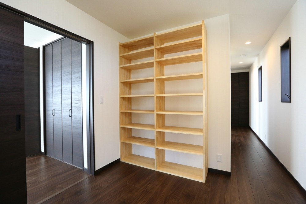 大容量手造り本棚