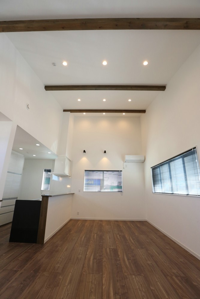 リビングダイニング