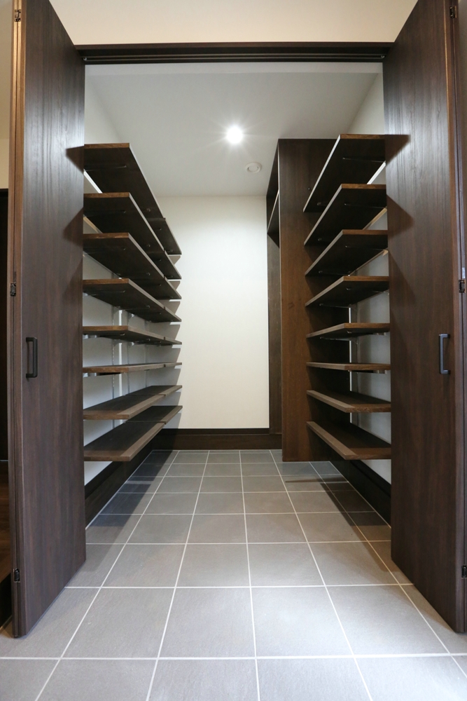 シューズクローク