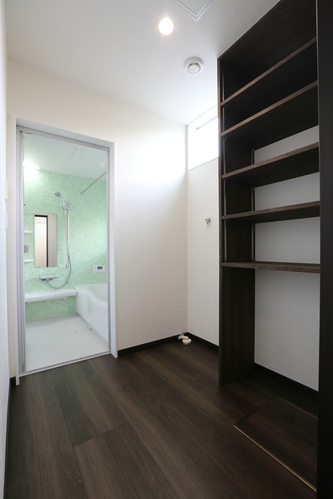 脱衣室・風呂場