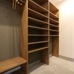 ウォークスルーシューズクローク