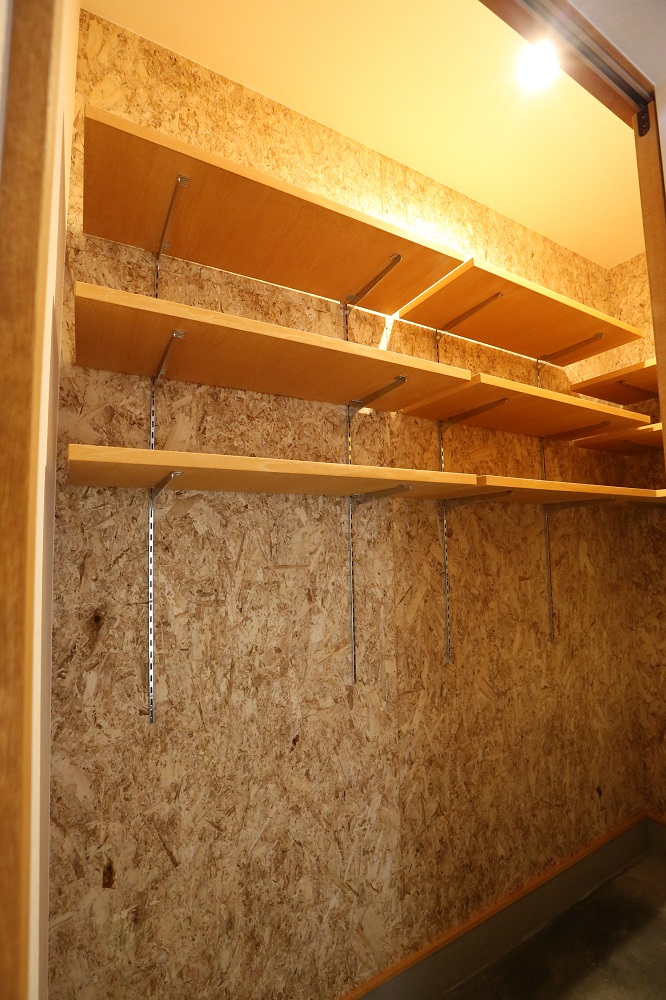 シューズクローク