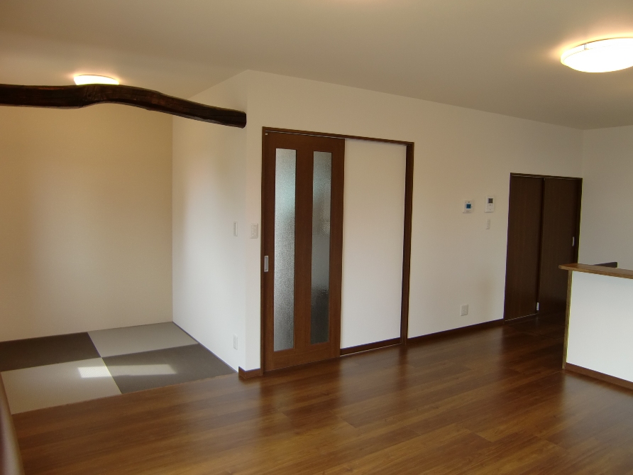 リビングダイニング