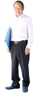 取締役会長　室井　操